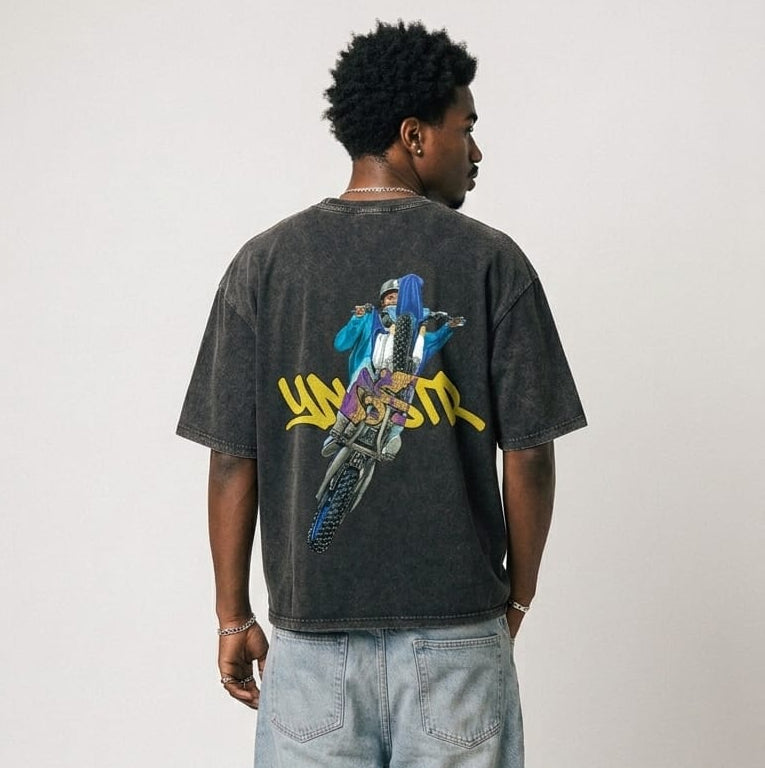 "YNGSTR" Retro Horse Oversized Graphic Tee